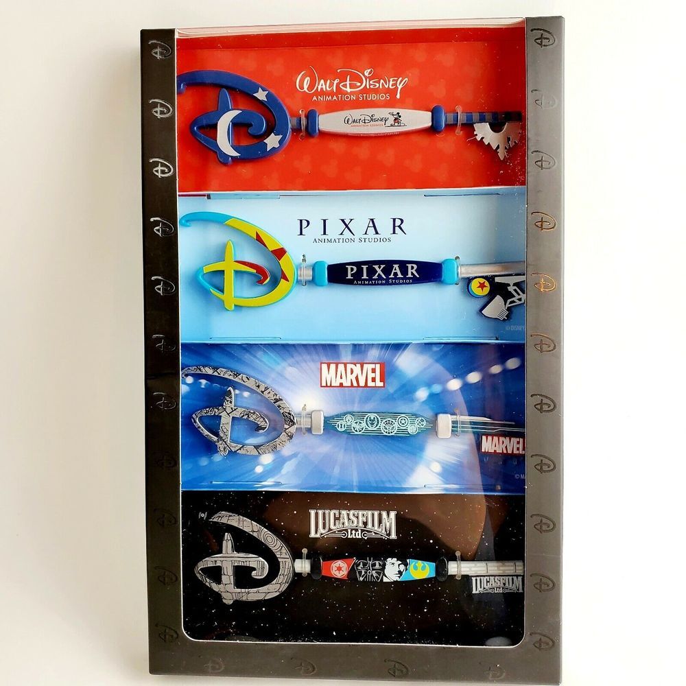 Disney Studios Collectible 4 Key Set Disney‎ Pixar Marvel Star Wars NEW
